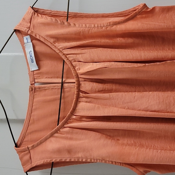 Ricki's women's sleevless orange dress shirt - Picture 2 of 8